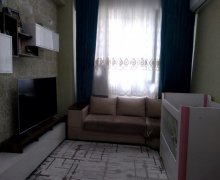Satılır Yeni Tikili Xırdalan ş. Satılır Yeni Tikili Xırdalan ş.
