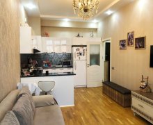 Satılır Yeni Tikili Nizami r.