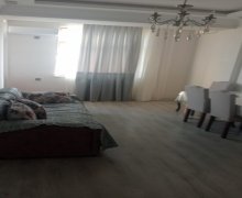 Kirayə (aylıq) Köhnə Tikili Avtovağzal m., Biləcəri qəs., Binəqədi r. Kirayə (aylıq) Köhnə Tikili Avtovağzal m., Biləcəri qəs., Binəqədi r.