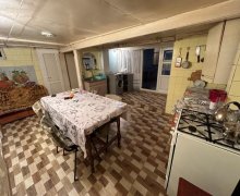 Kirayə (aylıq) Həyət evi/villa Nizami m., Yasamal qəs., Yasamal r.