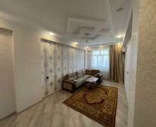 Satılır Yeni Tikili Memar Əcəmi m., 4-cü mikrorayon, Nəsimi r.