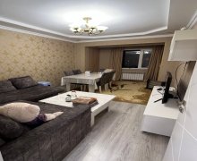 Satılır Köhnə Tikili Əhmədli m., Köhnə Günəşli qəs., Xətai r.