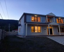 Посуточно Дома/Виллы Гах г.