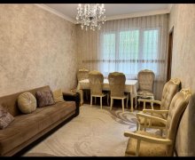 Satılır Köhnə Tikili Memar Əcəmi m., 3-cü mikrorayon, Nəsimi r.