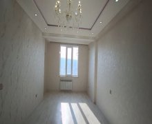 Satılır Yeni Tikili Xırdalan ş. Satılır Yeni Tikili Xırdalan ş.