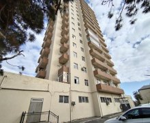 Satılır Yeni Tikili Qaraçuxur qəs., Suraxanı r.