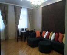 Kirayə (günlük) Köhnə Tikili Sahil m., Nəsimi r.