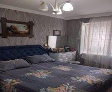 Satılır Köhnə Tikili Azadlıq m., 8-ci mikrorayon, Binəqədi r.