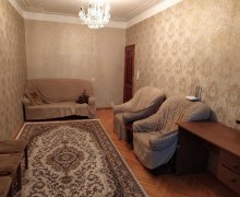 Satılır Köhnə Tikili 9-cu mikrorayon, Binəqədi r.