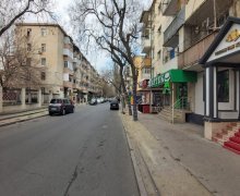 Satılır Köhnə Tikili Elmlər akademiyası m., Yasamal r.