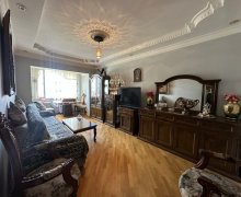 Satılır Köhnə Tikili Xalqlar dostluğu m., Yeni Günəşli qəs., Suraxanı r.