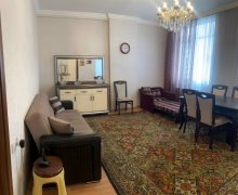Satılır Yeni Tikili 28 May m., Nəsimi r. Satılır Yeni Tikili 28 May m., Nəsimi r.