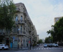 Satılır Köhnə Tikili Sahil m., Səbail r.