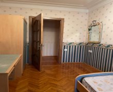 Kirayə (aylıq) Köhnə Tikili Elmlər akademiyası m., Yasamal qəs., Yasamal r.