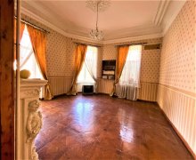 iceri seherde evlerin qiymeti İçərişəhər m., Səbail r.