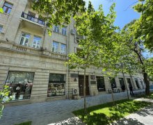 Kirayə (aylıq) Köhnə Tikili Sahil m., Səbail r.