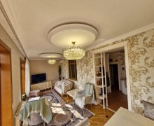 Satılır Köhnə Tikili 1-ci məhəllə r., Sumqayıt ş.