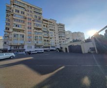 Satılır Yeni Tikili Nəsimi m., 8-ci mikrorayon, Binəqədi r.