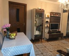 Kirayə (aylıq) Köhnə Tikili Elmlər akademiyası m., Yasamal r.