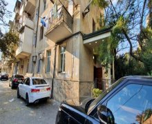 Kirayə (aylıq) Ofis İnşaatçılar m., Yasamal qəs., Yasamal r.