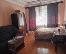 Kiraye aylıq Həyət evi/villa Azadlıq m., Rəsulzadə qəs., Binəqədi r. Kiraye aylıq Həyət evi/villa Azadlıq m., Rəsulzadə qəs., Binəqədi r.