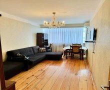 Satılır Köhnə Tikili Qara Qarayev m., 8-ci kilometr, Nizami r.