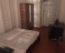 iceri seherde aylıq kiraye evler İçərişəhər m., Səbail r.