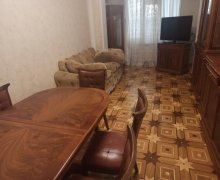 Kirayə (aylıq) Köhnə Tikili Azadlıq m., 8-ci mikrorayon, Binəqədi r. Kirayə (aylıq) Köhnə Tikili Azadlıq m., 8-ci mikrorayon, Binəqədi r.