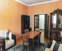 Kirayə (aylıq) Yeni Tikili 28 May m., Nəsimi r. Kirayə (aylıq) Yeni Tikili 28 May m., Nəsimi r.