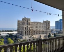 Satılır Köhnə Tikili 28 May m., Nəsimi r.