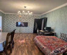 Satılır Köhnə Tikili Memar Əcəmi m., 9-cu mikrorayon, Binəqədi r.