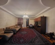 Satılır Köhnə Tikili Elmlər akademiyası m., Yasamal r.