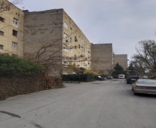 Satılır Köhnə Tikili Suraxanı qəs., Suraxanı r.