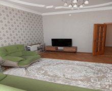 Kirayə (aylıq) Yeni Tikili Gənclik m., 8-ci mikrorayon, Binəqədi r.