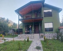 Kirayə (günlük) Həyət evi/villa Qax ş. Kirayə (günlük) Həyət evi/villa Qax ş.