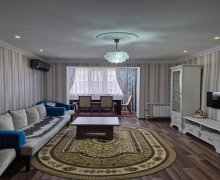 Satılır Köhnə Tikili Neftçilər m., 8-ci kilometr, Nizami r.