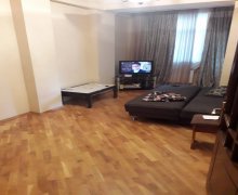 Kirayə (aylıq) Yeni Tikili Azadlıq m., 8-ci mikrorayon, Binəqədi r.