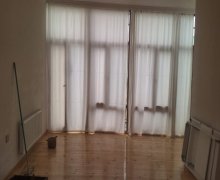 Kirayə (aylıq) Yeni Tikili Bayıl qəs., Səbail r. Kirayə (aylıq) Yeni Tikili Bayıl qəs., Səbail r.