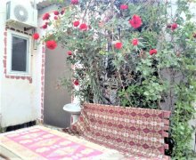 1 otaqli heyet evi satilir/villa Bayıl qəs., Səbail r.