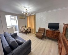 Продажа Вторичка м. Эльмляр Академиясы м., Ясамал р.