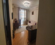 Satılır Yeni Tikili İnşaatçılar m., Yeni Yasamal qəs., Yasamal r.