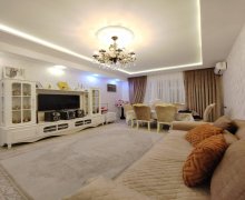 Satılır Yeni Tikili Neftçilər m., 8-ci kilometr, Nizami r.