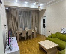 Satılır Yeni Tikili Memar Əcəmi m., Nəsimi r.