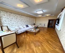 Satılır Yeni Tikili Memar Əcəmi m., 9-cu mikrorayon, Binəqədi r.