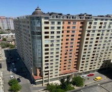 Satılır Yeni Tikili Elmlər akademiyası m., Yasamal r.