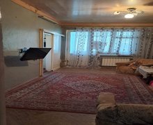 Satılır Köhnə Tikili Memar Əcəmi m., 3-cü mikrorayon, Nəsimi r.