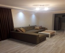 Satılır Köhnə Tikili İnşaatçılar m., Yasamal r.