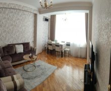 Satılır Yeni Tikili İnşaatçılar m., Yeni Yasamal qəs., Yasamal r.