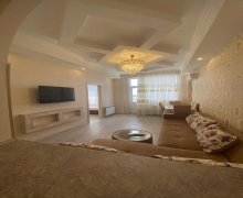 ehmedlide 3 otaqli evler Əhmədli m., Xətai r.