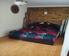 qara qarayevde satilan evler Qara Qarayev m., Nizami r.